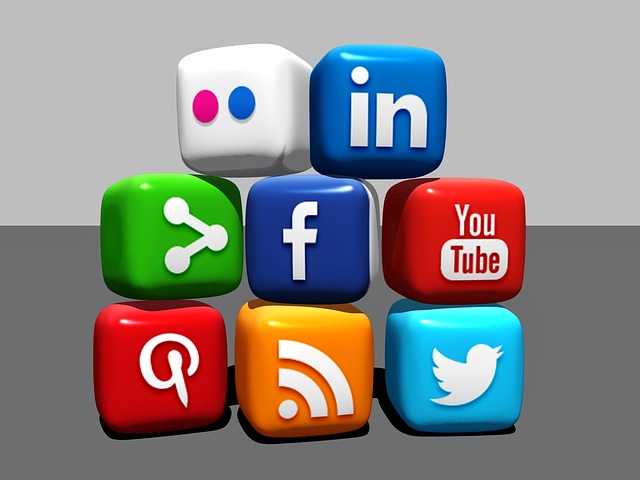 WATCH: Social Networking In Real Life