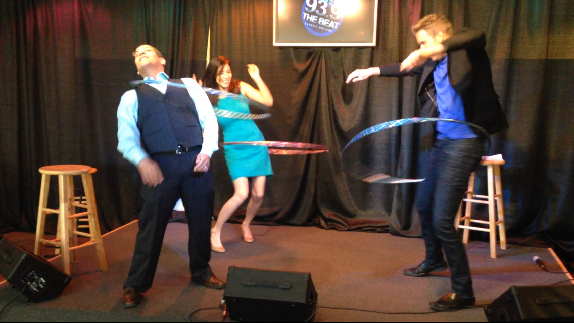 Hula Hooping With Rafael Sanchez and Candice Aviles From #TheNowIndy on RTV6