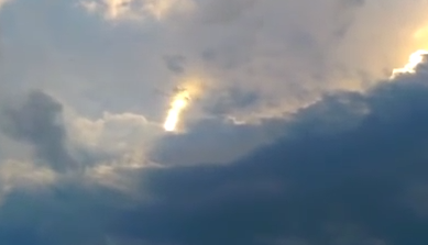 Video: Strange Light Recorded Over Greenwood