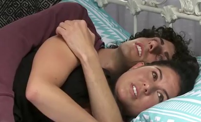 AWKWARD: Ex’s Cuddle For The First Time In Years