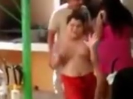 LMAO: Kid Dances Like No One’s Watching At Community Pool