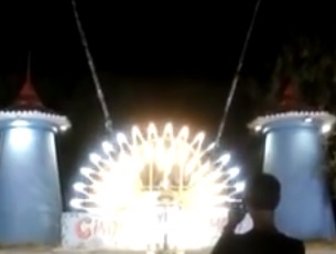 Video: Sling Shot Ride Has A Cable Snap