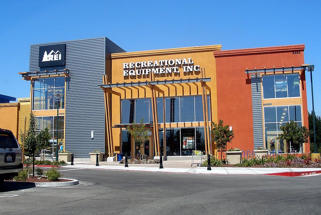 REI Is Paying Their Employees To Not Work On Black Friday