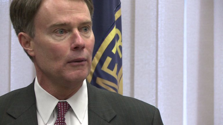 LOL: Is Something POPPING UP In Mayor Elect Hogsett’s Victory Photo?!